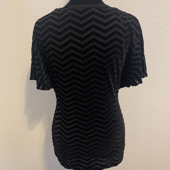 White House Black Market Black Velvet Striped Sheer Top Women's Size XS - Picture 3 of 9